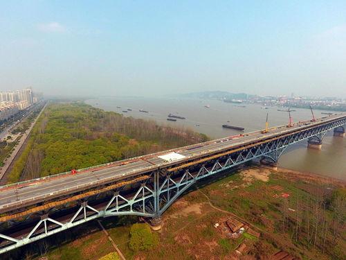 冷江大桥最新爆料,揭秘工程亮点与未来规划